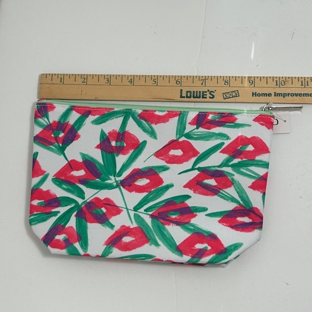 Clinique Drawbertson Tote Makeup Bag Set Floral Lips Design Red Green White New - Picture 12 of 16